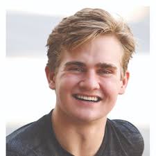 I feel so lucky to have met Ally Tsao Jin Gao Huy L.