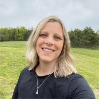 Wendy Posso's Instagram, Twitter & Facebook