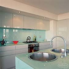 Housewears Interviews William Macdonald What S Cooking In Kitchen Renovations Glass Backsplash Kitchen Kitchen Inspirations Glass Backsplash