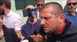 Omicidio di Martina, il papà dell'assassino: "Chiedo scusa a tutti,ma non  posso abbandonare mio figlio" “Chiedo scusa a tutti. A tutto il mondo.  Anche da parte di mio figlio, non avrei mai