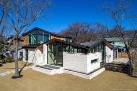 Maybe you would like to learn more about one of these? 75 Beautiful Mid Century Modern White Exterior Home Pictures Ideas July 2021 Houzz