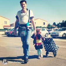 Partir Faire Le Marche Avec Classe Mishaetmanolo Jpmbb Portagephysio Portage Portebebe Babycarrier Babywearing Jpmbb Porte Bebe Echarpe De Portage