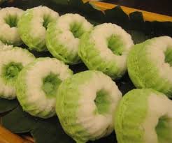 Maka lila bisa membuat kue bolu yang besar sebanyak …. Aneka Kue Basah Gudang Pengetahuan