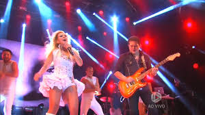 Apesar da dificuldade logística, a banda quis gravar o novo dvd durante as apresentações no festival como um… Banda Calypso Biografia Banda Calypso Joelma Ximbinha Chimbinha Banda Calypso Musicas Cantores Mais Ricos Do Brasil 2 Knoow Knoow