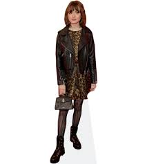 All i do is wear knitwear and write songs and lie. Maisie Peters Black Outfit Lebensgrosser Pappaufsteller Celebrity Cutouts