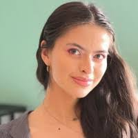 Marie Aviles's Instagram, Twitter & Facebook