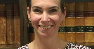 Sara Ahern's Instagram, Twitter & Facebook