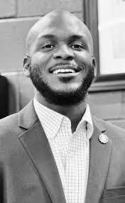 Kendall Walker's Instagram, Twitter & Facebook