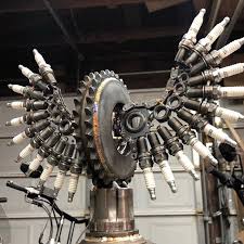 Biltwell On Instagram Guess Who S Making The Biltwellpeopleschamp Trophy 9fingerfabrication That S Who Stay Tun Metal Art Projects Welding Art Garage Art