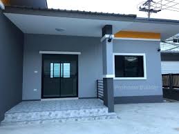 Formasi gambar denah desain tempat tinggal minimalis dua lantai dengan biaya murah buat sahabat yang sedang mencari inspirasi dalam mendesain rumah minimalis 2 lantai menggunakan banyak sekali berukuran mulai dari 6×12, type 45 lengkap dengan tampak depan plus perkiraan biaya yang akan anda habiskan. Lingkar Warna 36 Desain Rumah Minimalis Dengan Dana 90 Jutaan