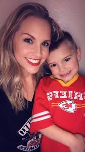 Amy Burris (@AmeeBurris)