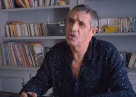 La fin du monde youtube. Julien Clerc Sort Le Clip De A Vous Jusqu A La Fin Du Monde Chante France Les Plus Belles Chansons Francaises