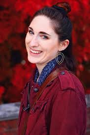 Sarah Marth's Instagram, Twitter & Facebook