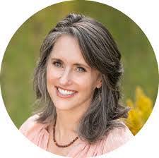 Ruth Beauchamp's Instagram, Twitter & Facebook