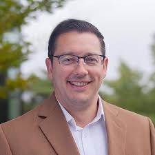 A Pawn's Journey: Transforming Lives One Move at a Time eBook : Neff,  Elliott: Amazon.in: Kindle Store