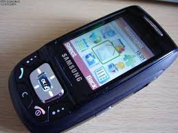 FS: Samsung D500 x 2, Nokia 3230, Sony J70