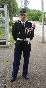 Sous Officier De Gendarmerie Nationale En Grande Tenue France Police Captain Hat Fashion