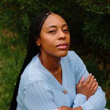 Embodying a Growth Mindset with Entrepreneurs Donna & Joanne Vo