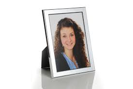 Eine kochinsel bietet zudem zusätzlichen stauraum und eine größere arbeitsfläche. Bilderrahmen Alu Matt Mit Portrait Kroger Photography Imaging Gmbh
