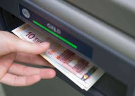 Neben der sparkasse mittelthüringen sind in weimar zahlreiche banken und geldinstitute mit filialen vertreten. Coronavirus In Dusseldorf Banken Schliessen Filialen Wegen Corona