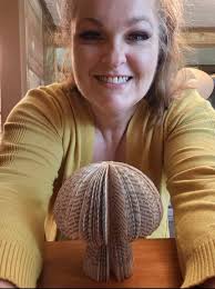 Head over to https://fold4thoughtbookart.etsy.com for some amazing gifts ❤️