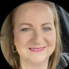 Jill Brackin's Instagram, Twitter & Facebook