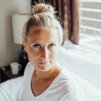 Bethany Glazier's Instagram, Twitter & Facebook