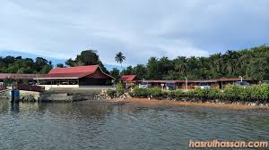 Memancing adalah keahlian yang hebat. Pengalaman Memancing Di Chalet Nelayan Tiga Damai Laut