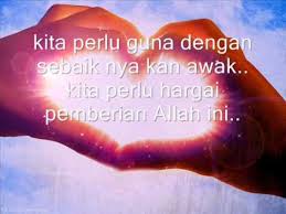 Melalui puisi cinta yang ditujukan kepada orang terkasih seperti sahabat, pacar, orangtua, dan yang lainnya. Ost Selamat Pagi Cinta Youtube