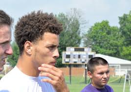 Michigan RB/DB target Allen Stritzinger shows speed in track, has Syracuse  high