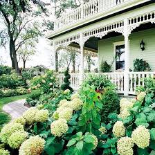 28 Beautiful Small Front Yard Garden Design Ideas Front Yard Garden Design Porch Landscaping Front Yard Landscaping Design