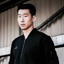 He is considered as the icon of south korean culture. Son Heung Min Bio Facts Wiki Net Worth Current Team Contract Salary Affair Girlfriend Transfer Nationality Injury Age Height Family Factmandu
