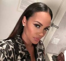 Lancer on young hollywood february 2012. Evelyn Lozada Confirms Livin Lozada Has Landed A Second Season Is Currently Filming Jojocrews Com