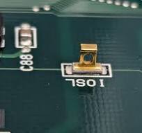 What are these things called in a circuit board? : r ...