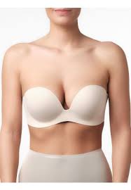 Si vous avez une petite poitrine, la forme bandeau offrira un look chic décontracté. Soutien Gorge Sans Bretelle Mariage En Ligne 2021 Col