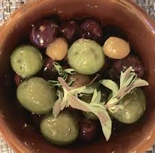 Mediterranean Olives Marinated In Extra Virgin Olive Oil Citrus Garlic Herbs Served Warm At Taverna Maui Ital Citrus Marinade Serve Warm Italian Restaurant