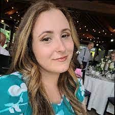 Michelle Carino's Instagram, Twitter & Facebook