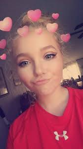 Maddison Graves (@MadzonLolz)