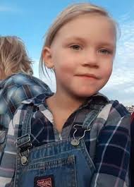 Connor Aitken Kell (@FabulousVieira)