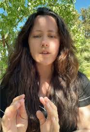 Janelle Massey's Instagram, Twitter & Facebook