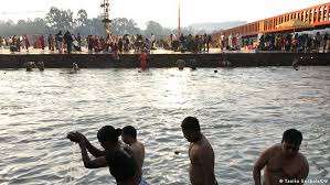 Riverspring living is committed to keeping our families. Germany Eu Us Pledge Help For India Amid Deadly Covid Wave News Dw 25 04 2021
