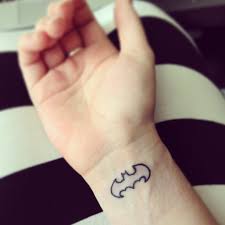 Whether it is about comics, tv show, cartoon or movies, batman rules everywhere and each and every storyline related to this superhero is just amazing. 30 Inspired Batman Logo Tatoo