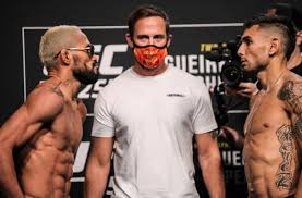 The brazilian had to go through great difficulties to make it to the promotion. Ufc 255 Deiveson Figueiredo Vs Alex Perez Live Results And Highlights