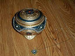 Most music boxes require the use of batteries for it to function. My Anastasia Music Box Anastasia Music Box Music Box Disney Anastasia