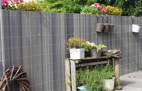 Das weiße sichtschutzsystem ecoline ist ein klassiker und kann einfach und schnell auch von nur einer person montiert werden. Sichtschutzmatten Pvc Balkon Sichtschutz Kunststoff