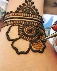 Belajar melukis henna untuk pemula whin henna youtube via youtube.com. Gambar Henna Bunga Yang Simple
