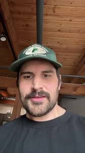 #stitch with @Kelly and Mark work friends i still keep in contact with are  the ones i made at my most toxic jobs. #work #workbesties #employee #9to5