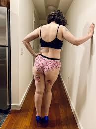 The Sometimes-Blurry Line Between Content Creators and Fans – Girly Juice