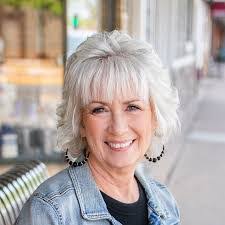 Samantha Everhart's Instagram, Twitter & Facebook