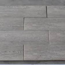 Gạch Giả Gỗ Thanh 15x90 Đá Mờ Xám Men Matt Nhập Khẩu 15904